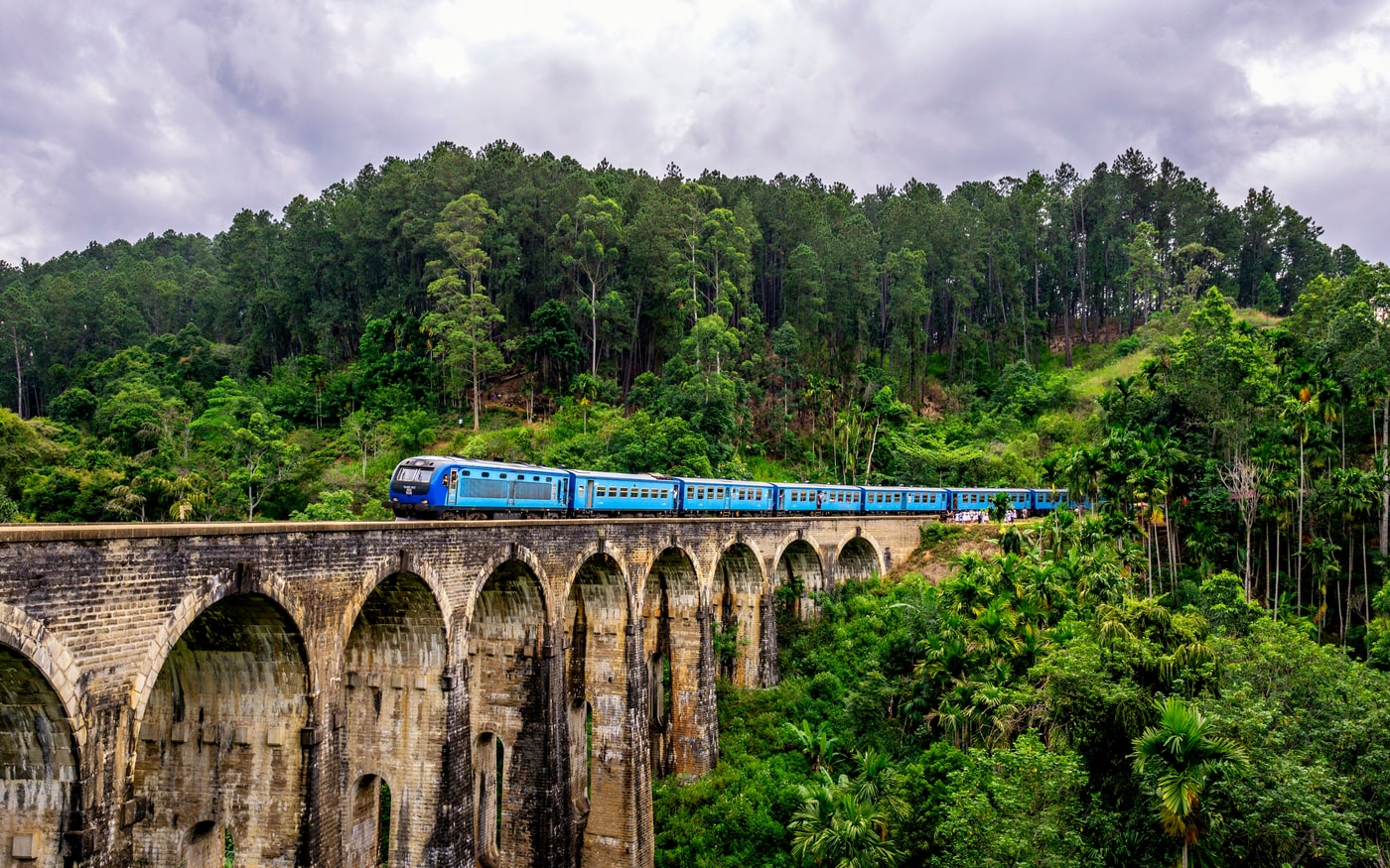 Sri lanka-Blue train-Nine Arche-Ella